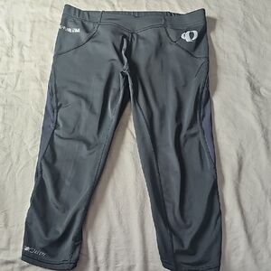 Pearl Izumi Dark Gray And Black Capri Pants